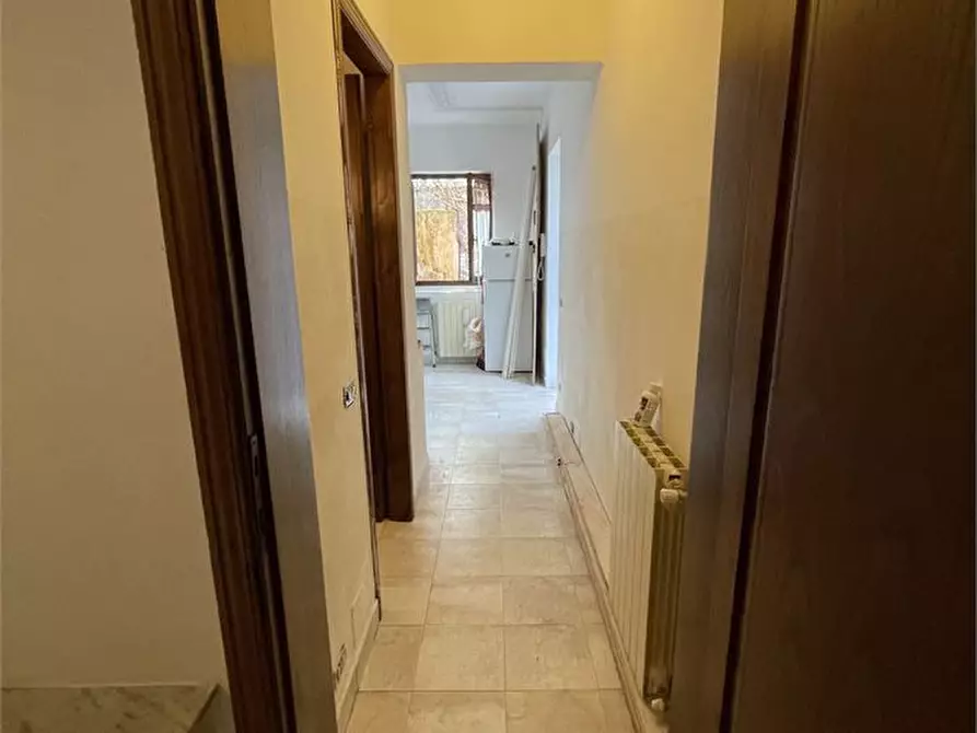 Immagine 6 di Appartamento in vendita  a Massa