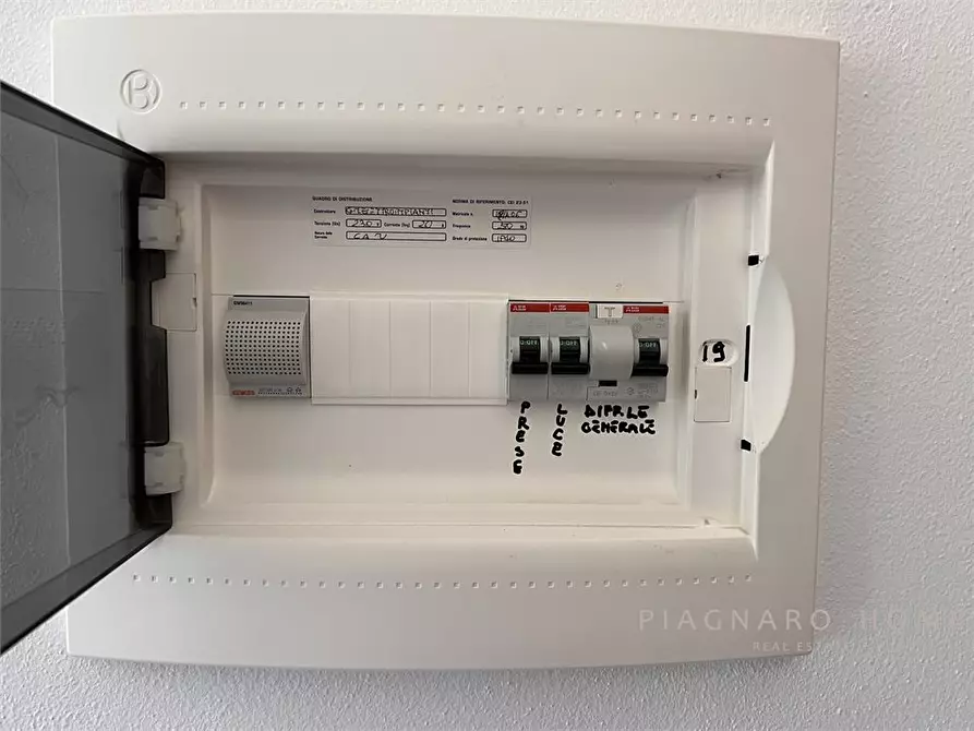 Immagine 9 di Appartamento in vendita  41 a Pontremoli