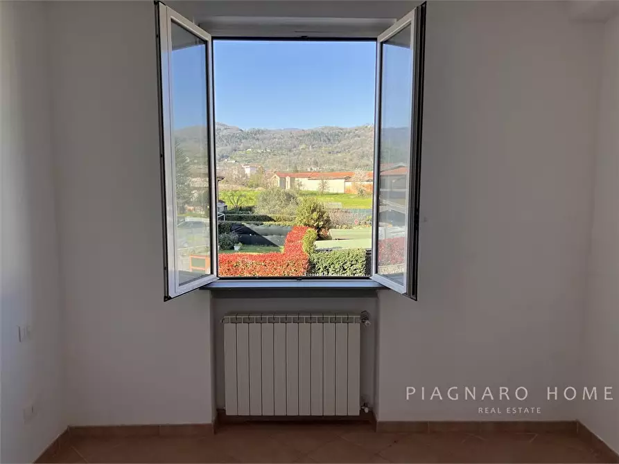 Immagine 4 di Appartamento in vendita  41 a Pontremoli