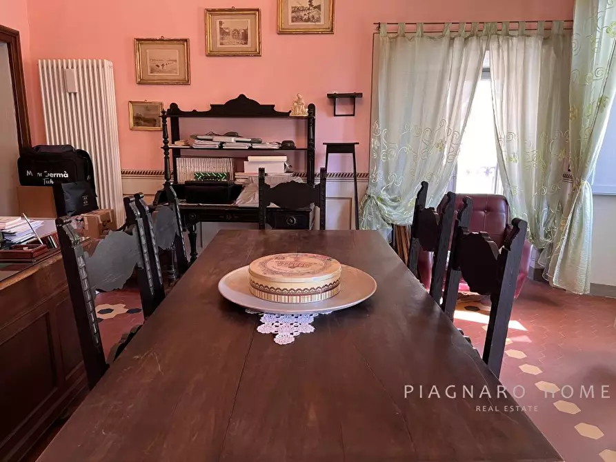 Immagine 9 di Appartamento in vendita  10 a Pontremoli