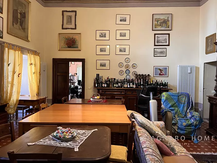 Immagine 7 di Appartamento in vendita  10 a Pontremoli