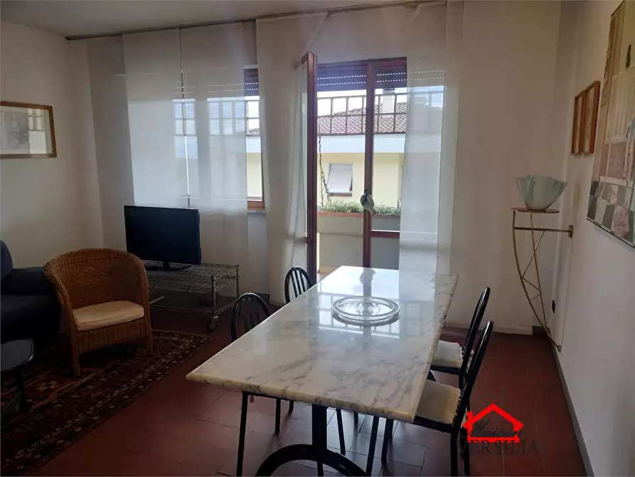 Immagine 6 di Appartamento in vendita  43 a Massa