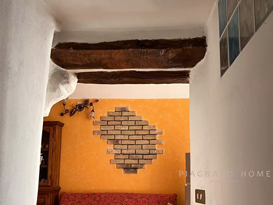 Immagine 10 di Appartamento in vendita  16 a Filattiera