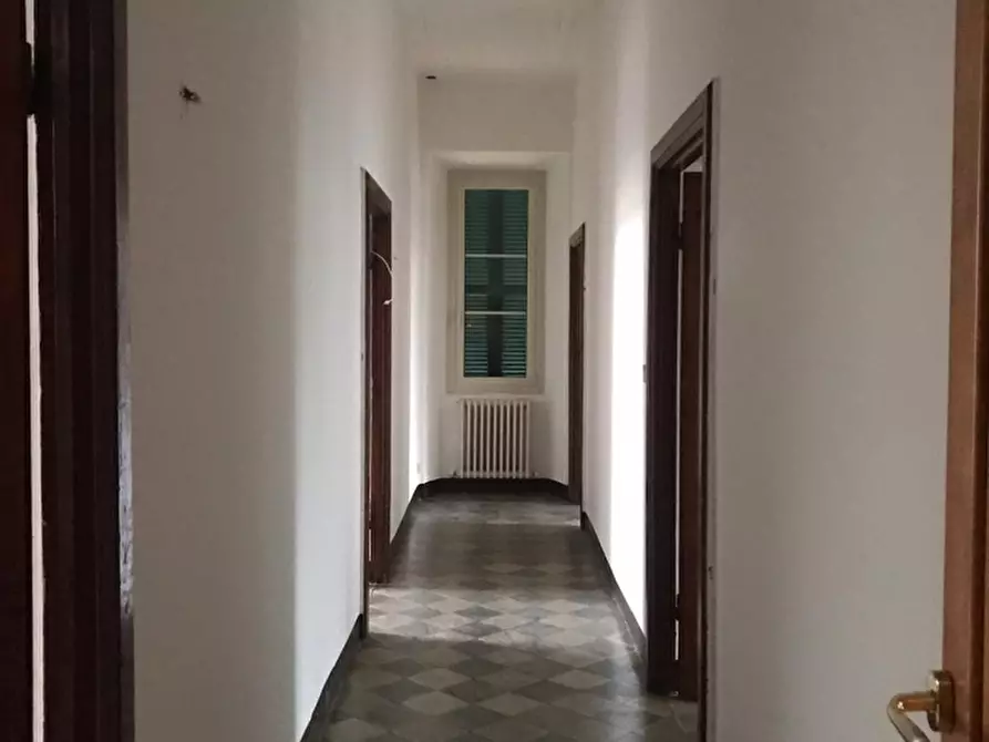 Immagine 4 di Appartamento in vendita  a Pontremoli