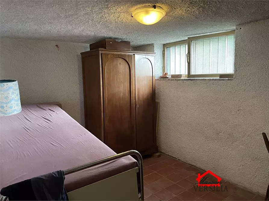 Immagine 10 di Appartamento in vendita  a Massa