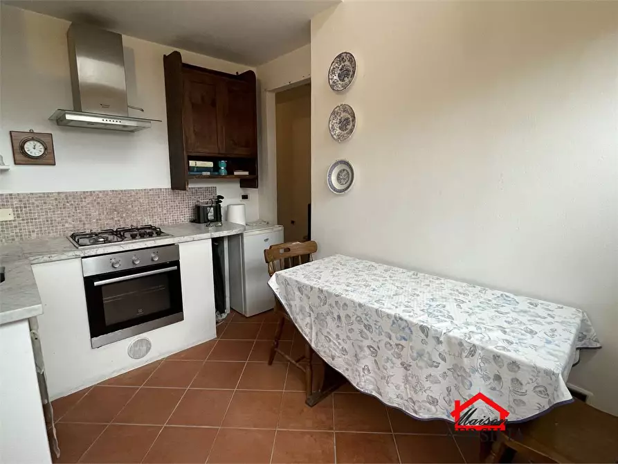 Immagine 2 di Appartamento in vendita  a Massa