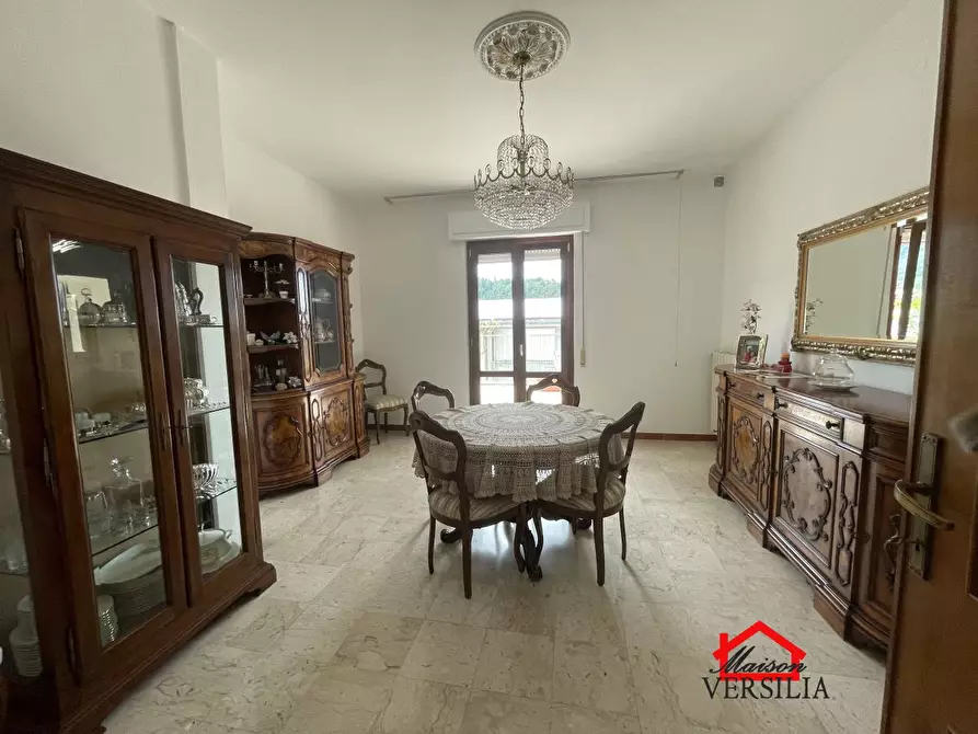 Immagine 6 di Appartamento in vendita  31 a Carrara