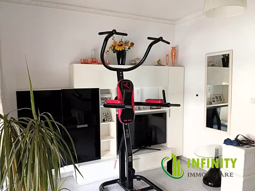 Immagine 10 di Appartamento in vendita  54 a Matera