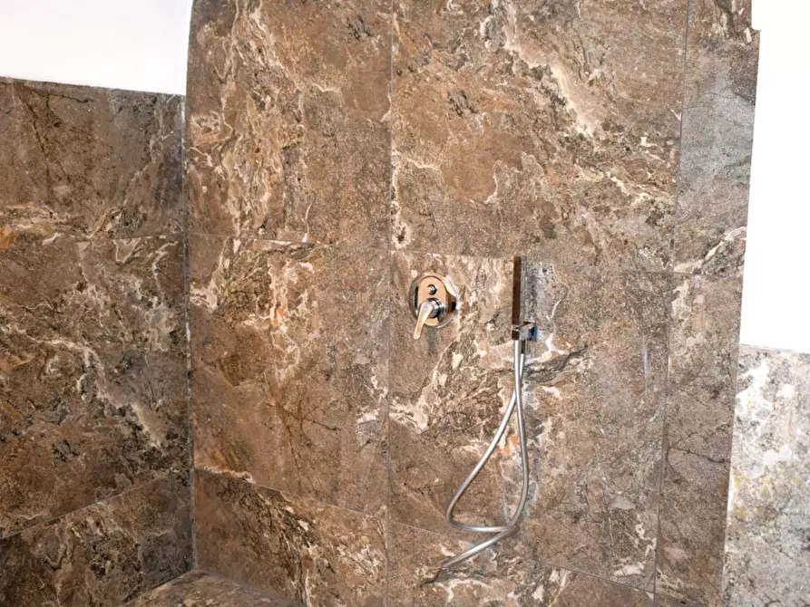 Immagine 7 di Appartamento in vendita  34 a Matera