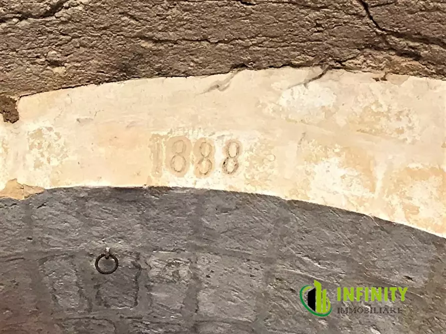 Immagine 2 di Appartamento in vendita  8 a Matera