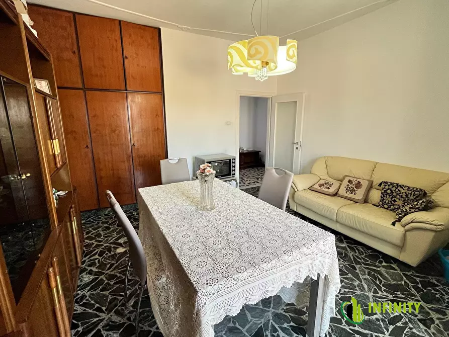 Immagine 9 di Appartamento in vendita  56 a Matera