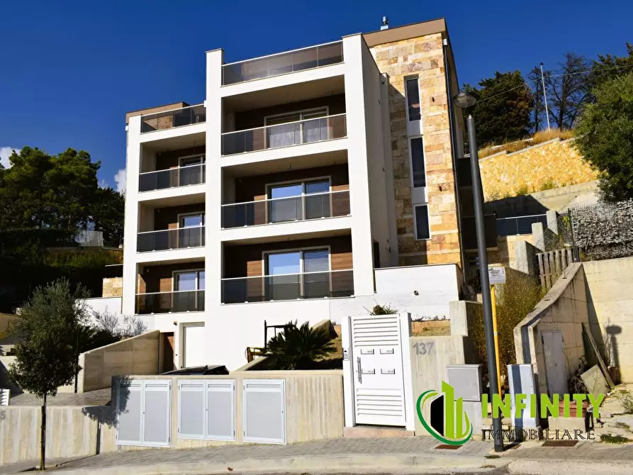 Immagine 1 di Appartamento in vendita  137 a Matera