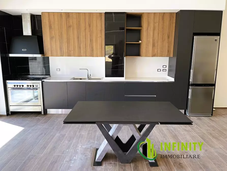 Immagine 6 di Appartamento in vendita  137 a Matera