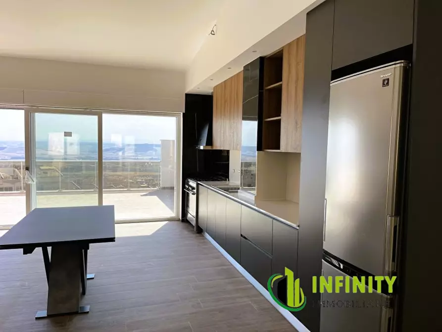 Immagine 4 di Appartamento in vendita  137 a Matera