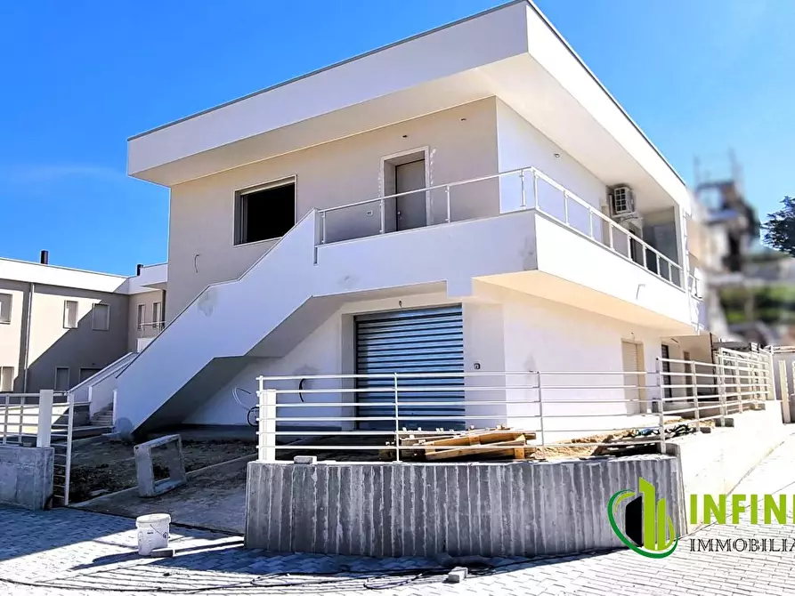 Immagine 1 di Appartamento in vendita  a Matera