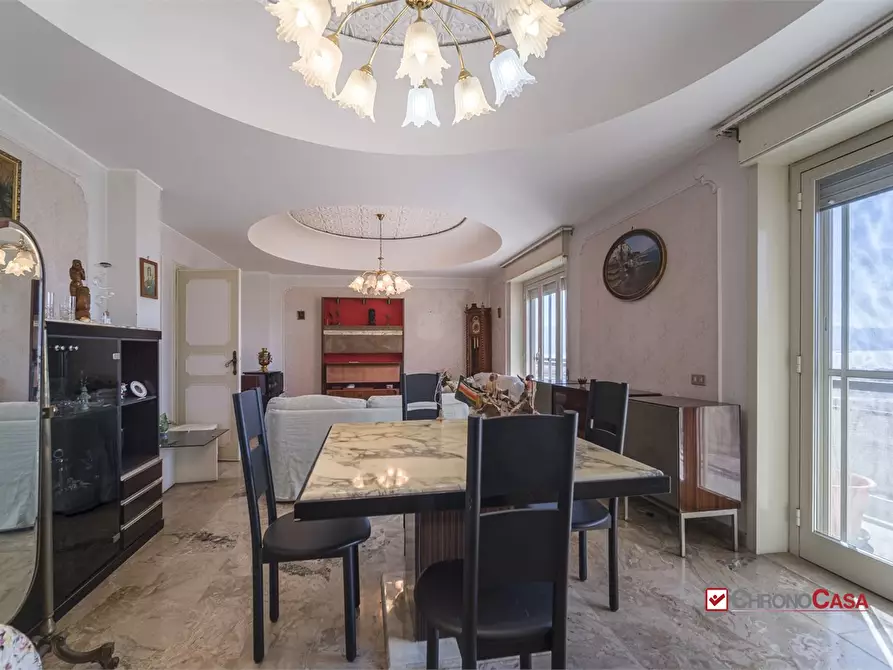 Immagine 10 di Appartamento in vendita  a Messina