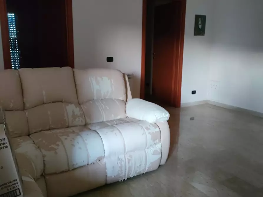 Immagine 3 di Appartamento in vendita  a Messina