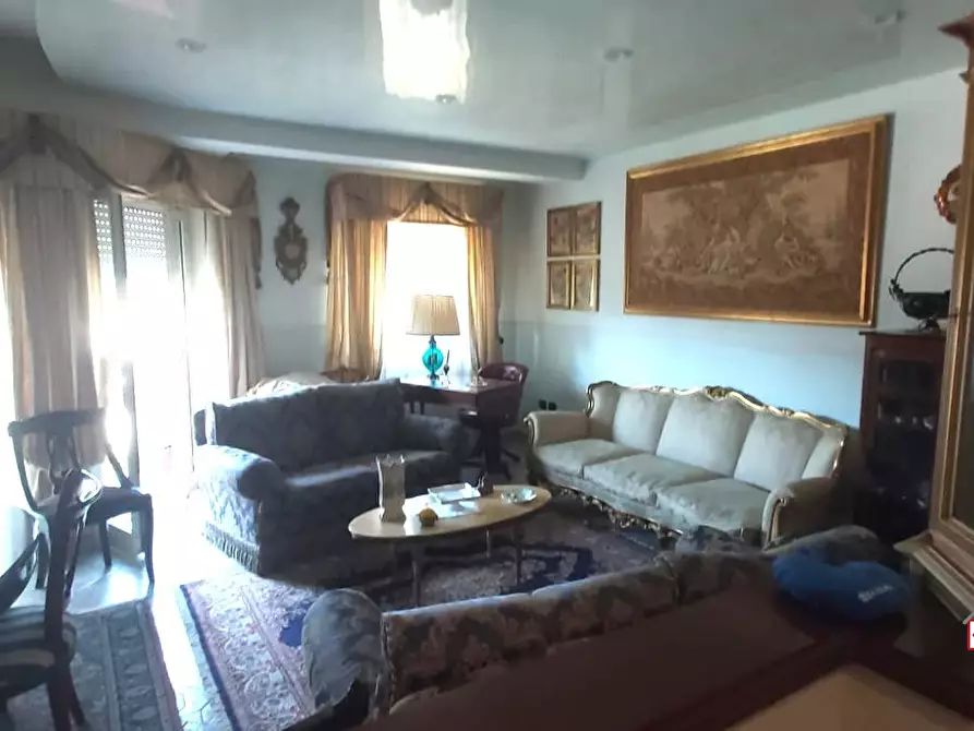 Immagine 4 di Appartamento in vendita  a Messina