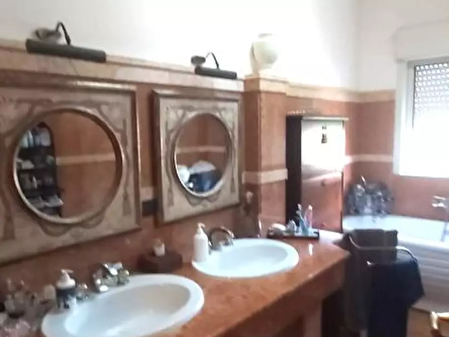 Immagine 6 di Appartamento in vendita  a Messina