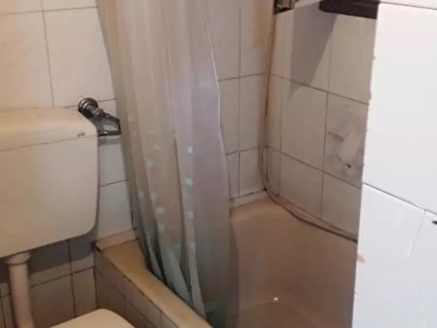 Immagine 9 di Appartamento in affitto  a Messina