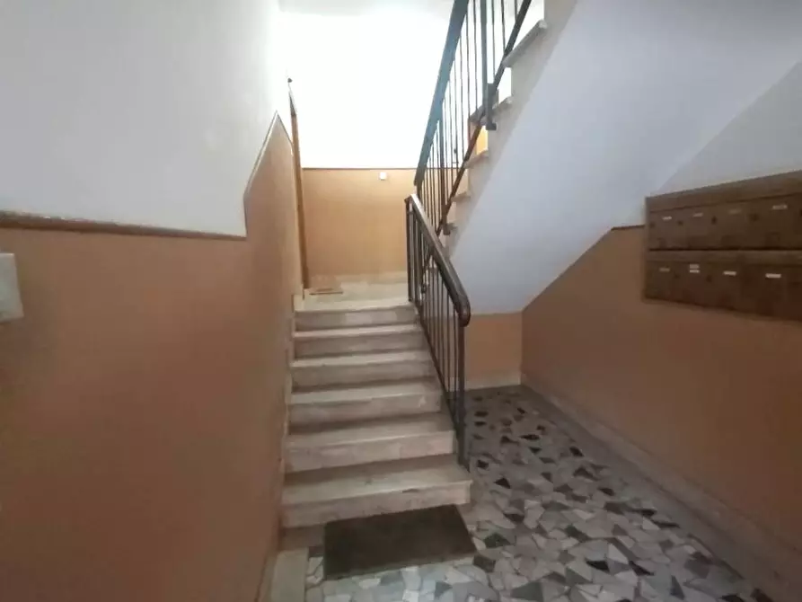 Immagine 10 di Appartamento in vendita  a Messina