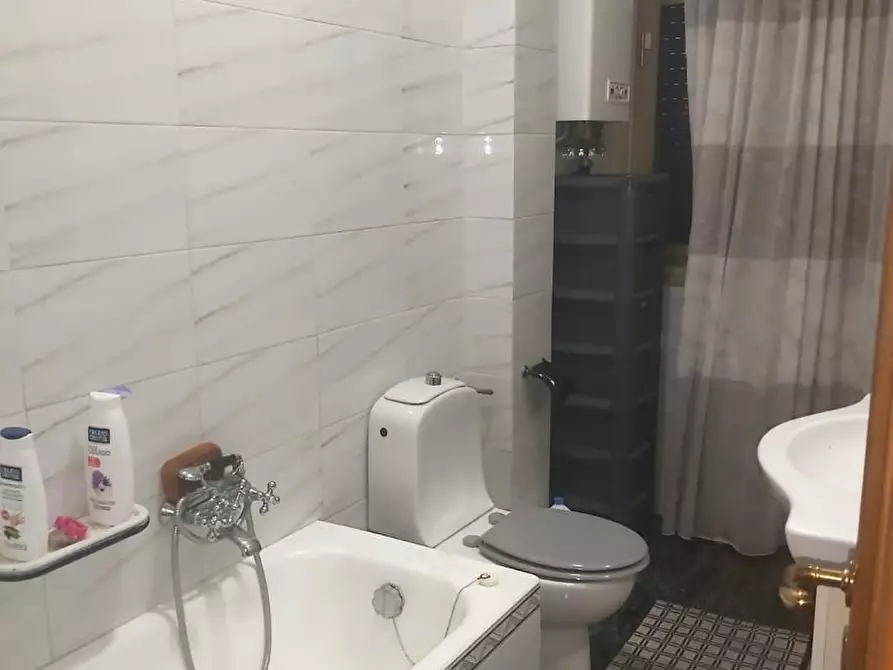 Immagine 4 di Appartamento in vendita  a Messina