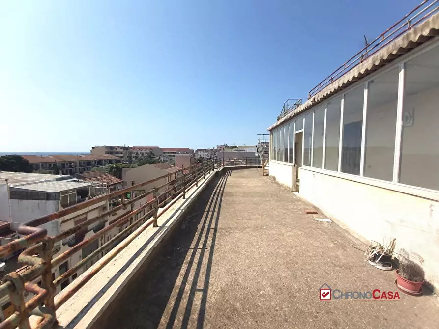 Immagine 2 di Appartamento in vendita  a Messina