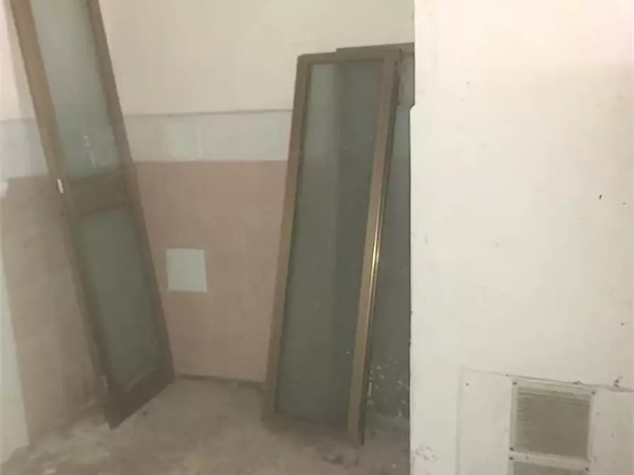 Immagine 4 di Appartamento in vendita  76 a Messina