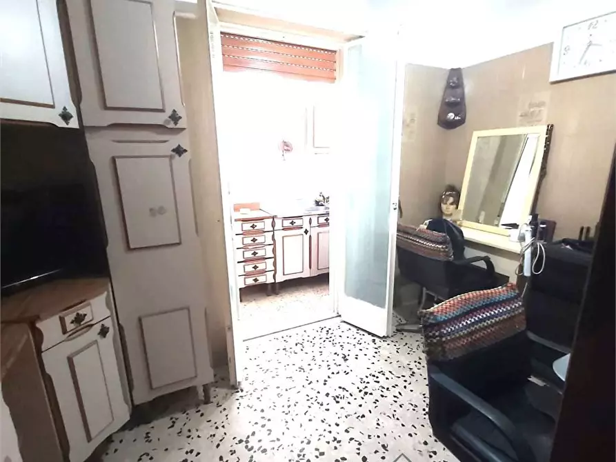 Immagine 4 di Appartamento in vendita  a Messina