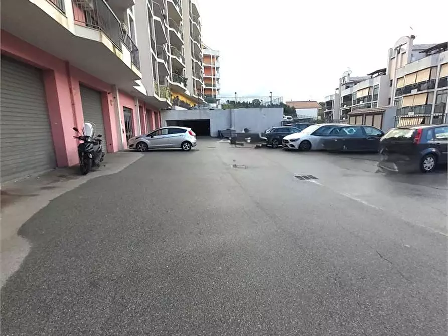 Immagine 3 di Appartamento in vendita  a Messina