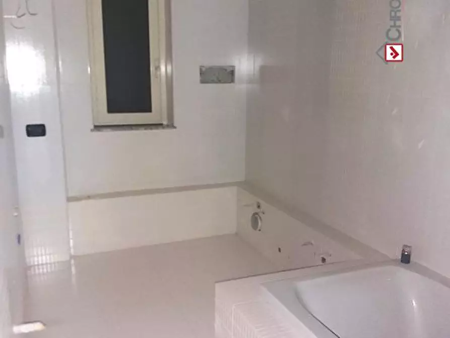 Immagine 10 di Appartamento in vendita  a Messina