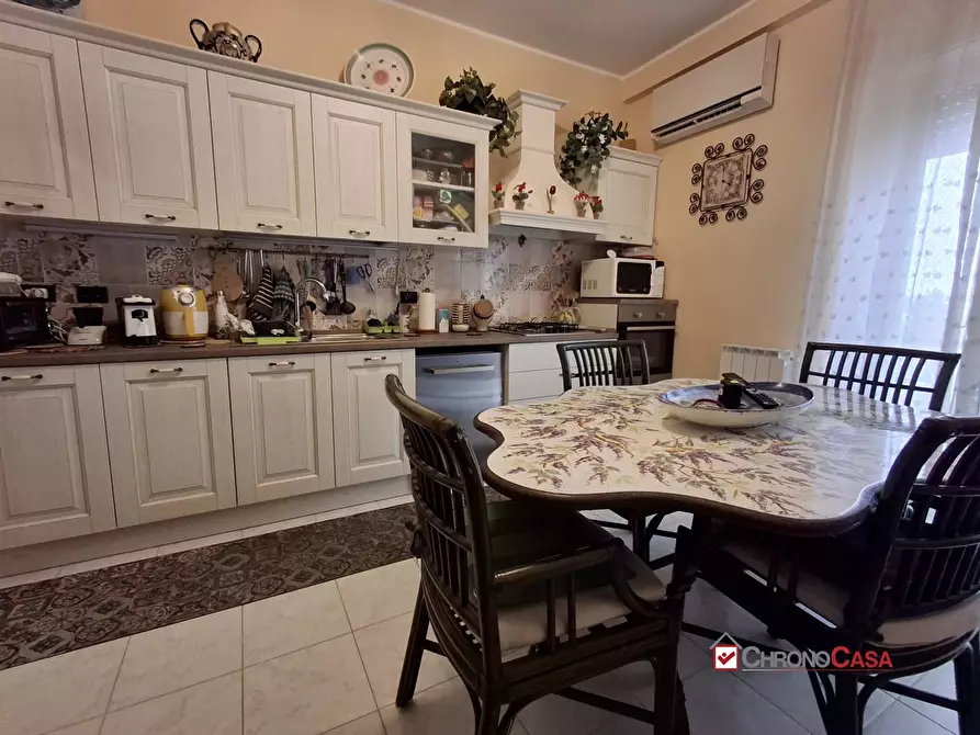 Immagine 5 di Appartamento in vendita  111 a Messina