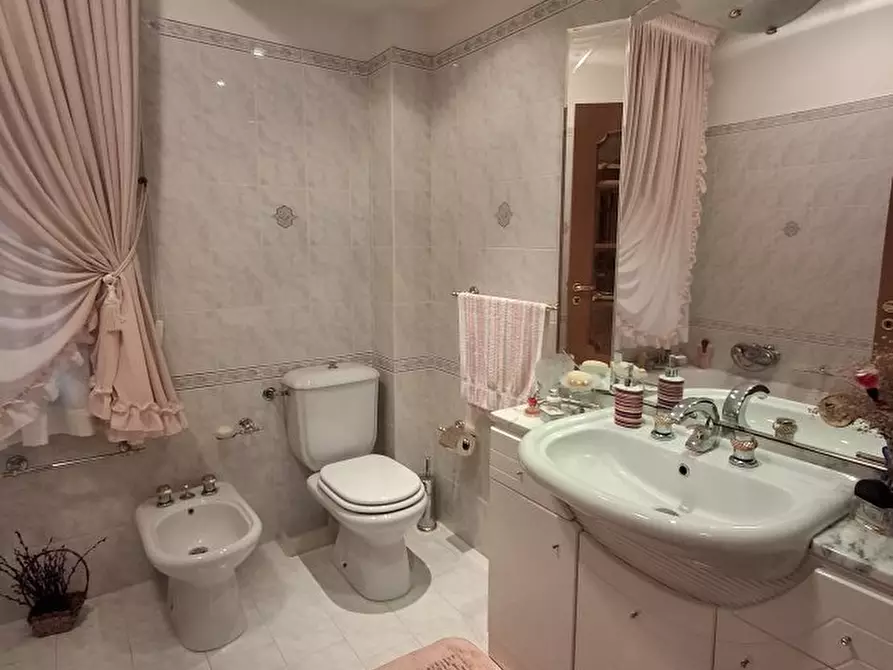 Immagine 10 di Appartamento in vendita  1 a Messina