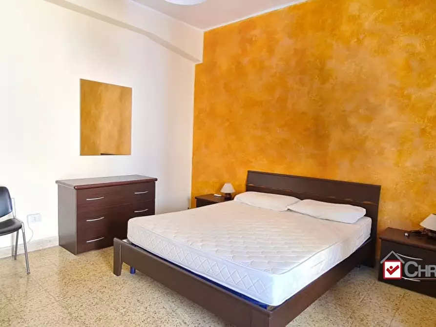 Immagine 10 di Appartamento in vendita  a Messina