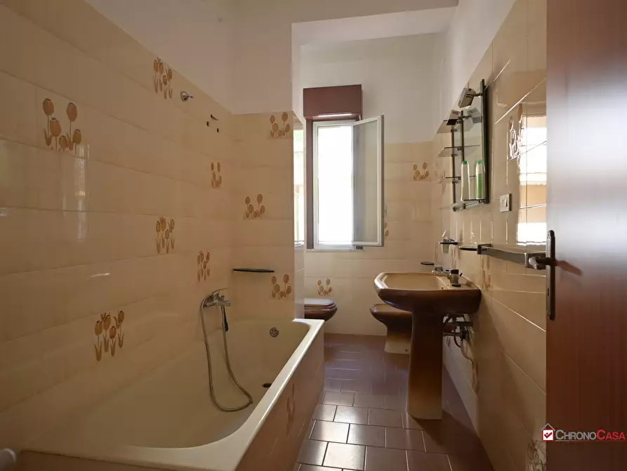 Immagine 10 di Appartamento in vendita  a Messina