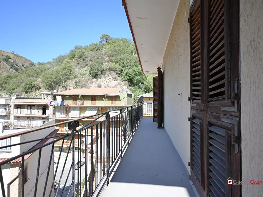 Immagine 4 di Appartamento in vendita  a Messina