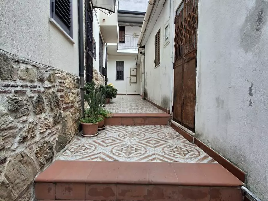 Immagine 1 di Appartamento in vendita  a Messina