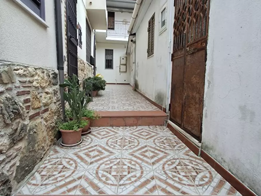 Immagine 2 di Appartamento in vendita  a Messina