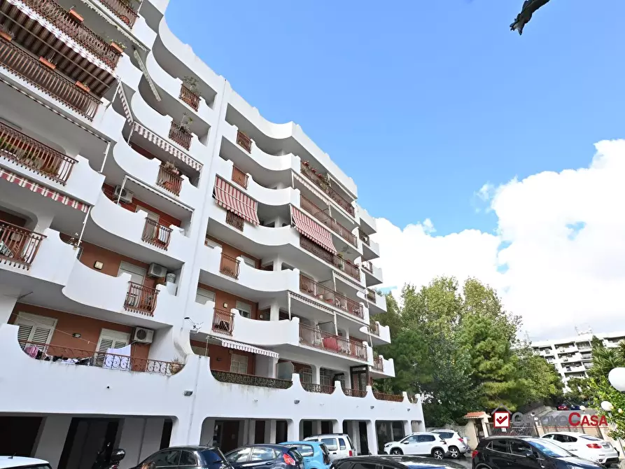 Immagine 1 di Appartamento in vendita  a Messina