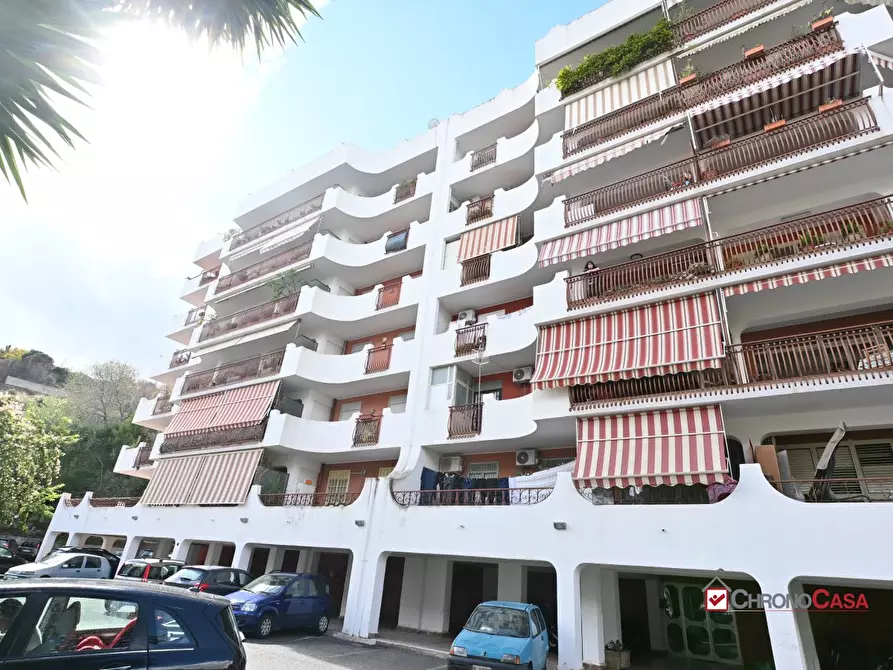 Immagine 3 di Appartamento in vendita  a Messina