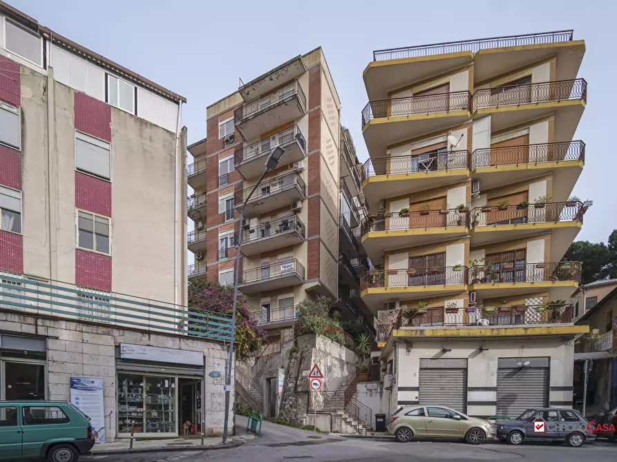 Immagine 1 di Appartamento in vendita  26 D a Messina