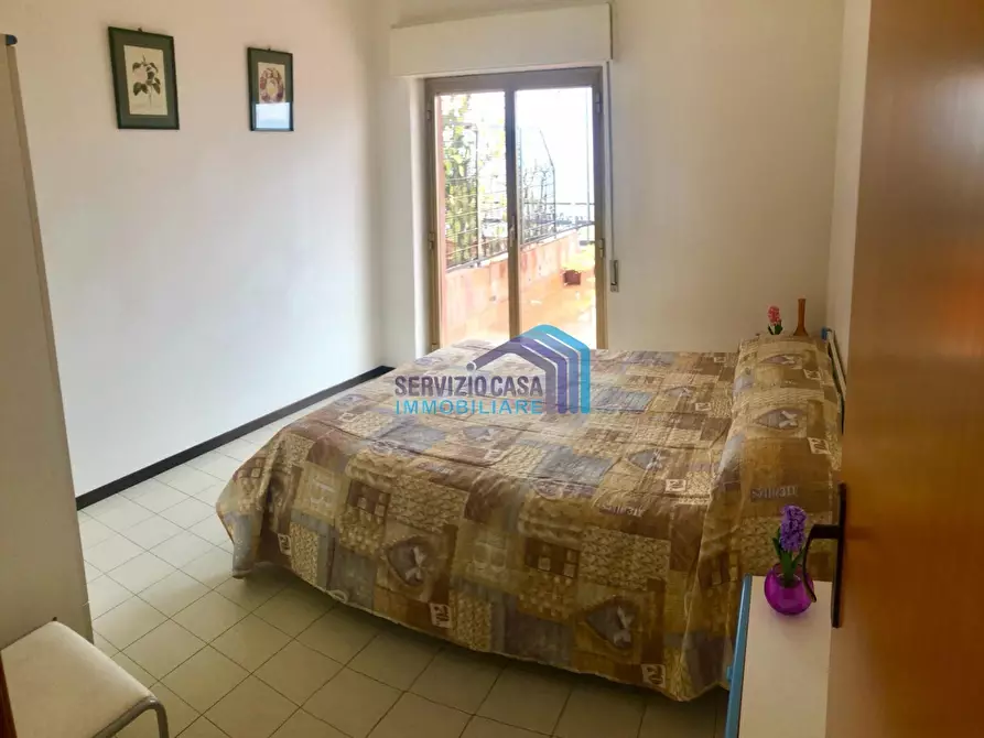 Immagine 9 di Appartamento in vendita  a Letojanni