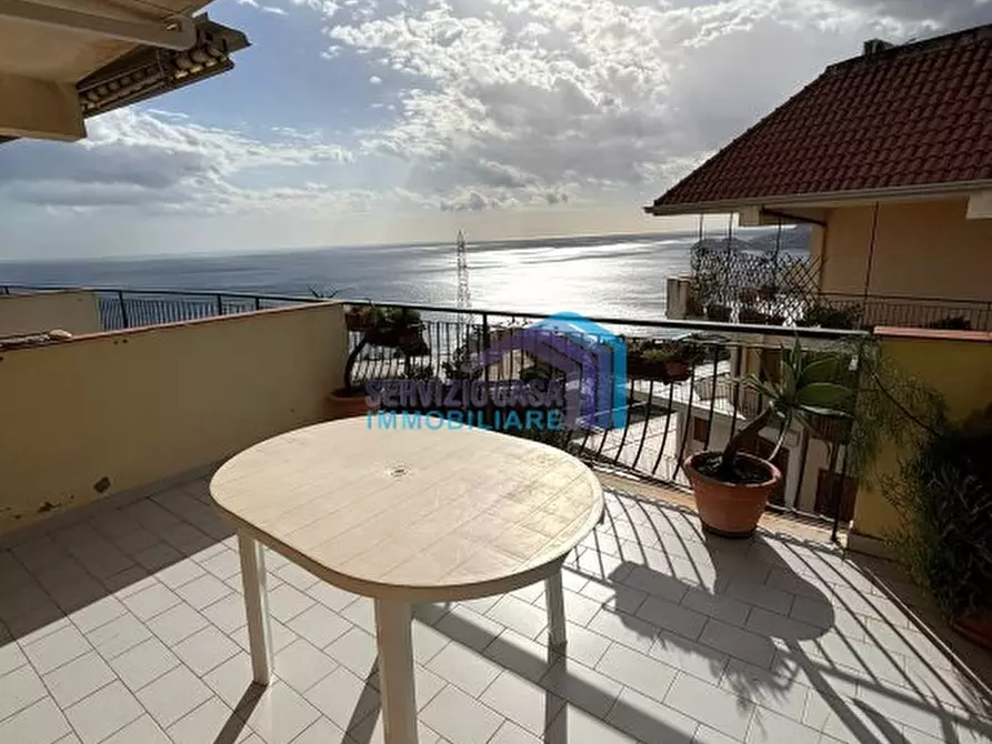 Immagine 6 di Appartamento in vendita  a Letojanni