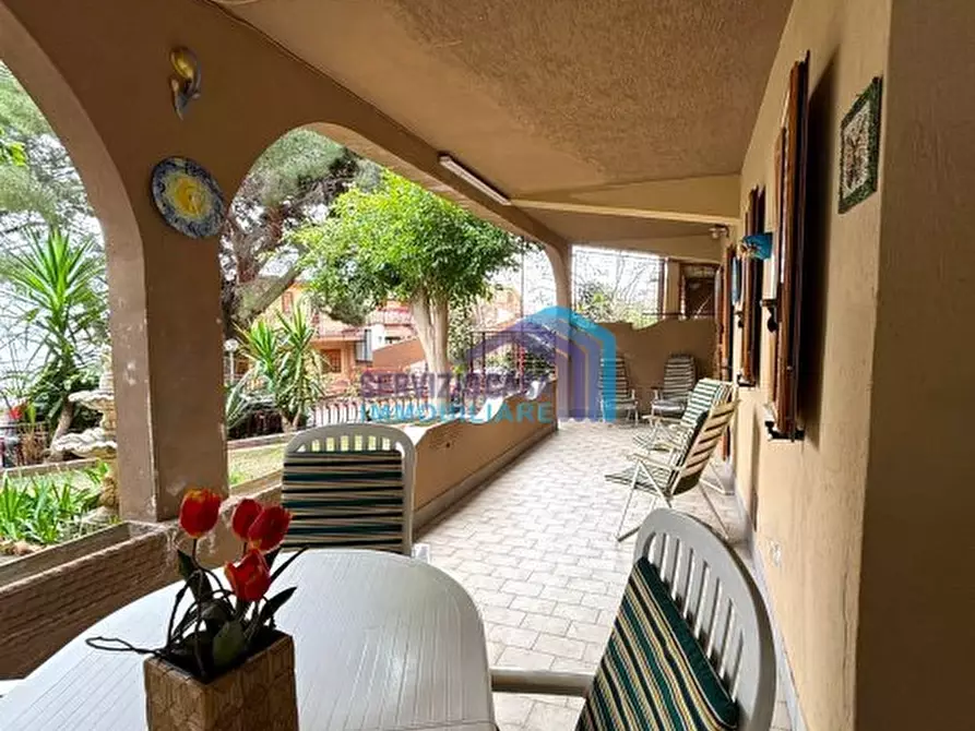 Immagine 1 di Appartamento in vendita  a Letojanni