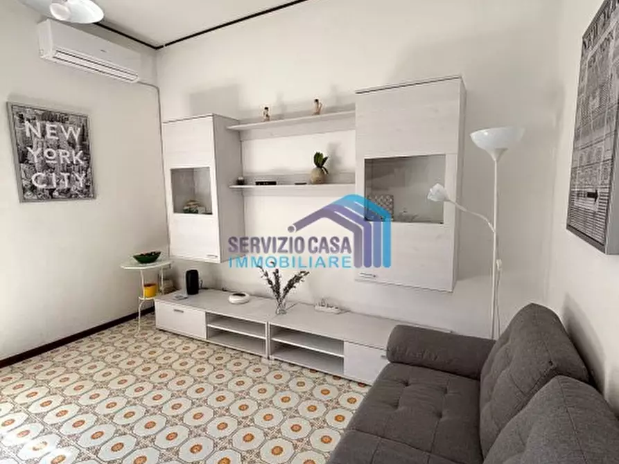 Immagine 1 di Appartamento in vendita  a Giardini-Naxos