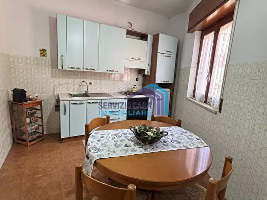 Immagine 5 di Appartamento in vendita  a Giardini-Naxos