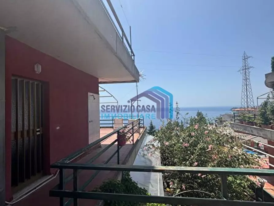 Immagine 5 di Appartamento in vendita  a Letojanni