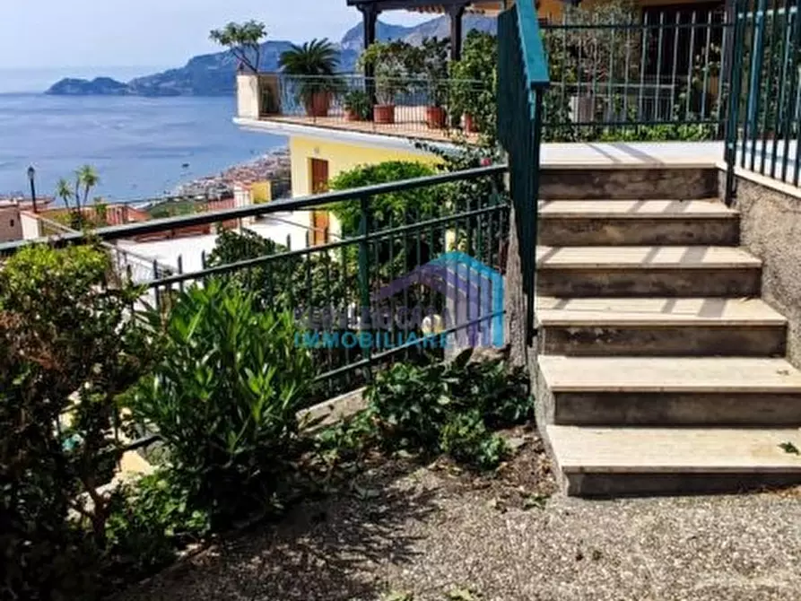 Immagine 1 di Appartamento in vendita  a Letojanni