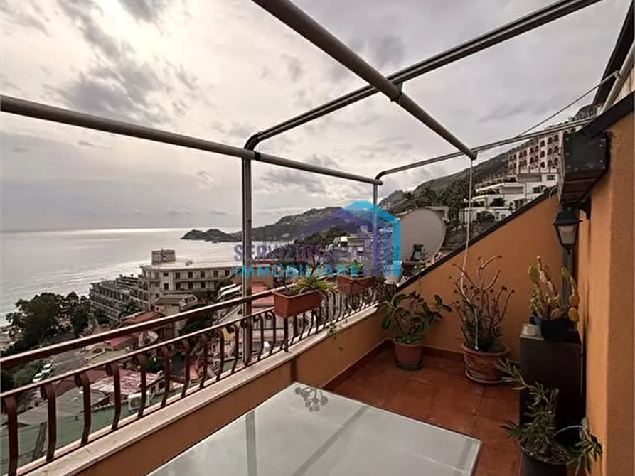 Immagine 9 di Appartamento in vendita  a Letojanni