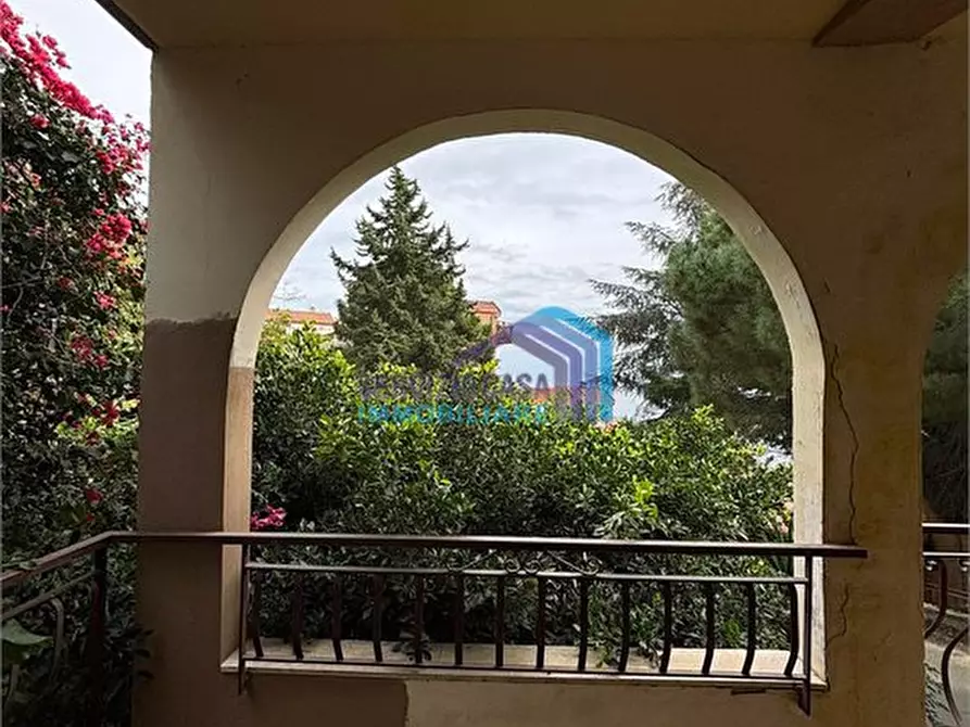 Immagine 1 di Appartamento in vendita  a Letojanni